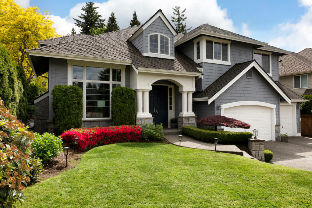 Compliment Your Landscaping with a Fresh Coat of Exterior Paint on Your Home