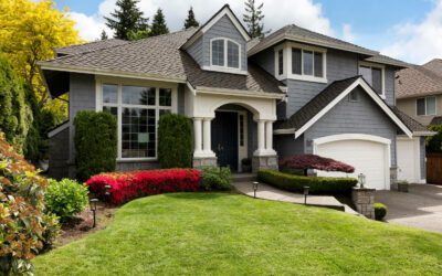How to Choose Exterior Paint Color that Complements Your Landscaping